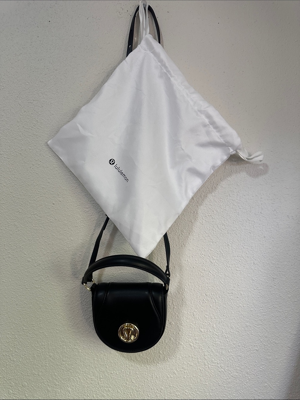 Lululemon leather alternative mini crossbody bag